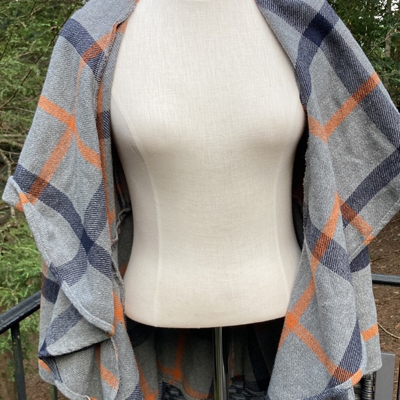 Favlux Fashion gray blue plaid cardigan with pockets. sz. S - Picture 3 of 7